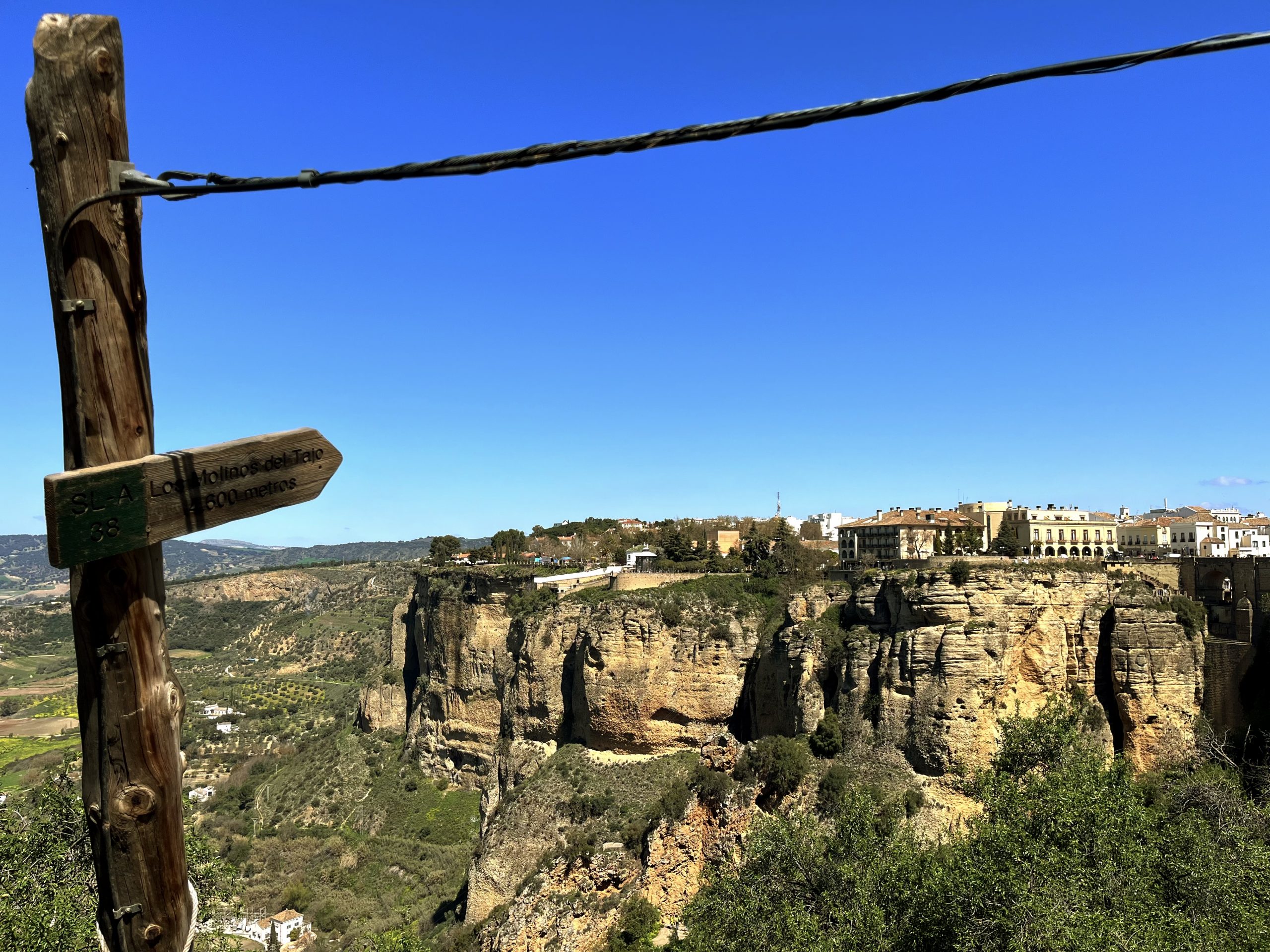 A view of one side of Ronda from the other